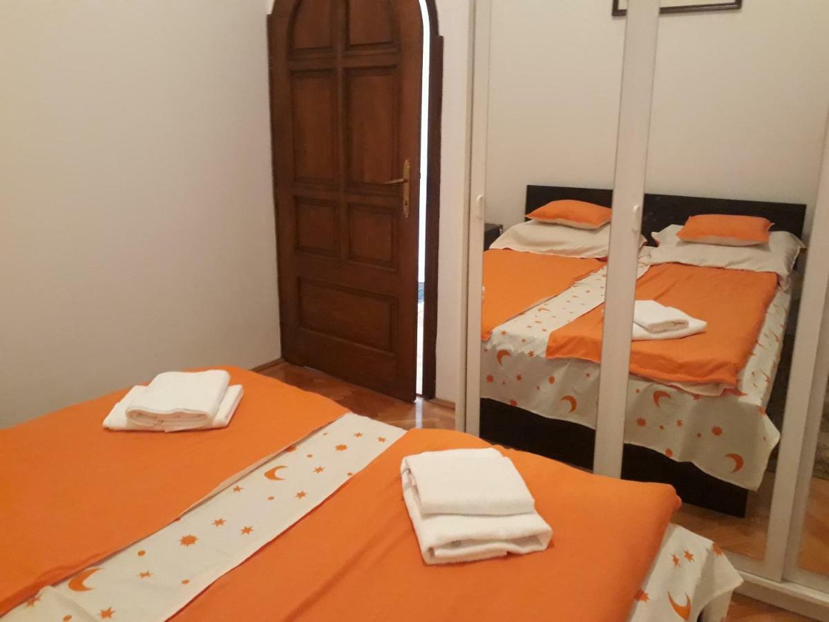 Piac Utcai Apartman 2 Debrecen Exteriör bild