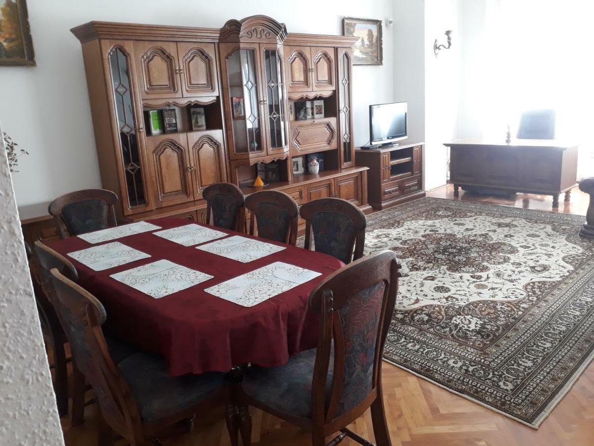 Piac Utcai Apartman 2 Debrecen Exteriör bild