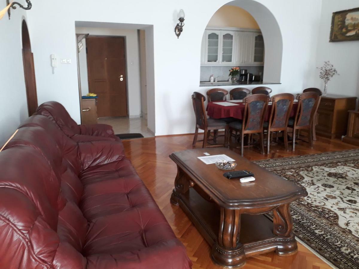 Piac Utcai Apartman 2 Debrecen Exteriör bild